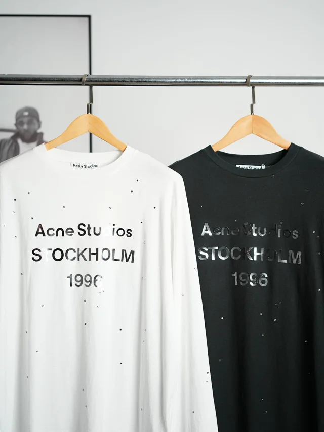 Item ID 9094 Acne FW25 Imported Mirror Patch 1996 Series Classic Starry Sky, Distressed Vintage Casual Long-sleeved T-shirt