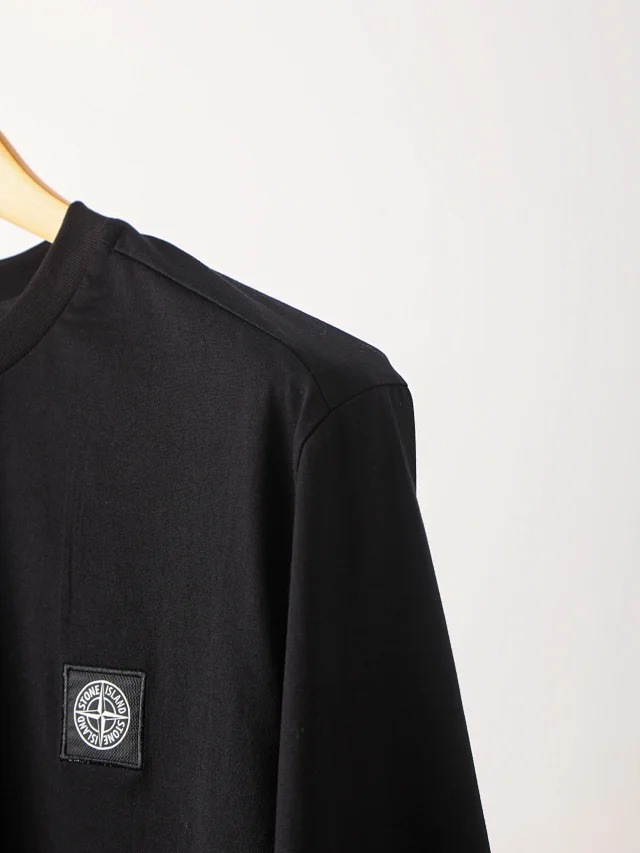 SI Logo round neck knitted long sleeved shirt