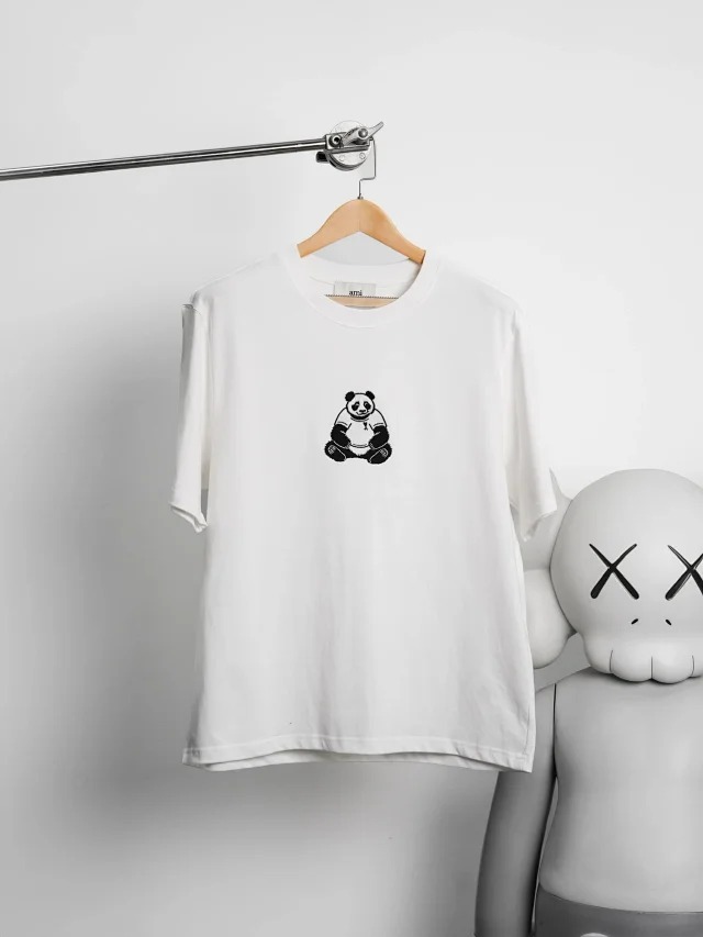 Item ID 9027 AMI Panda Embroidered Knitted Cotton Regular Round Neck Short Sleeve