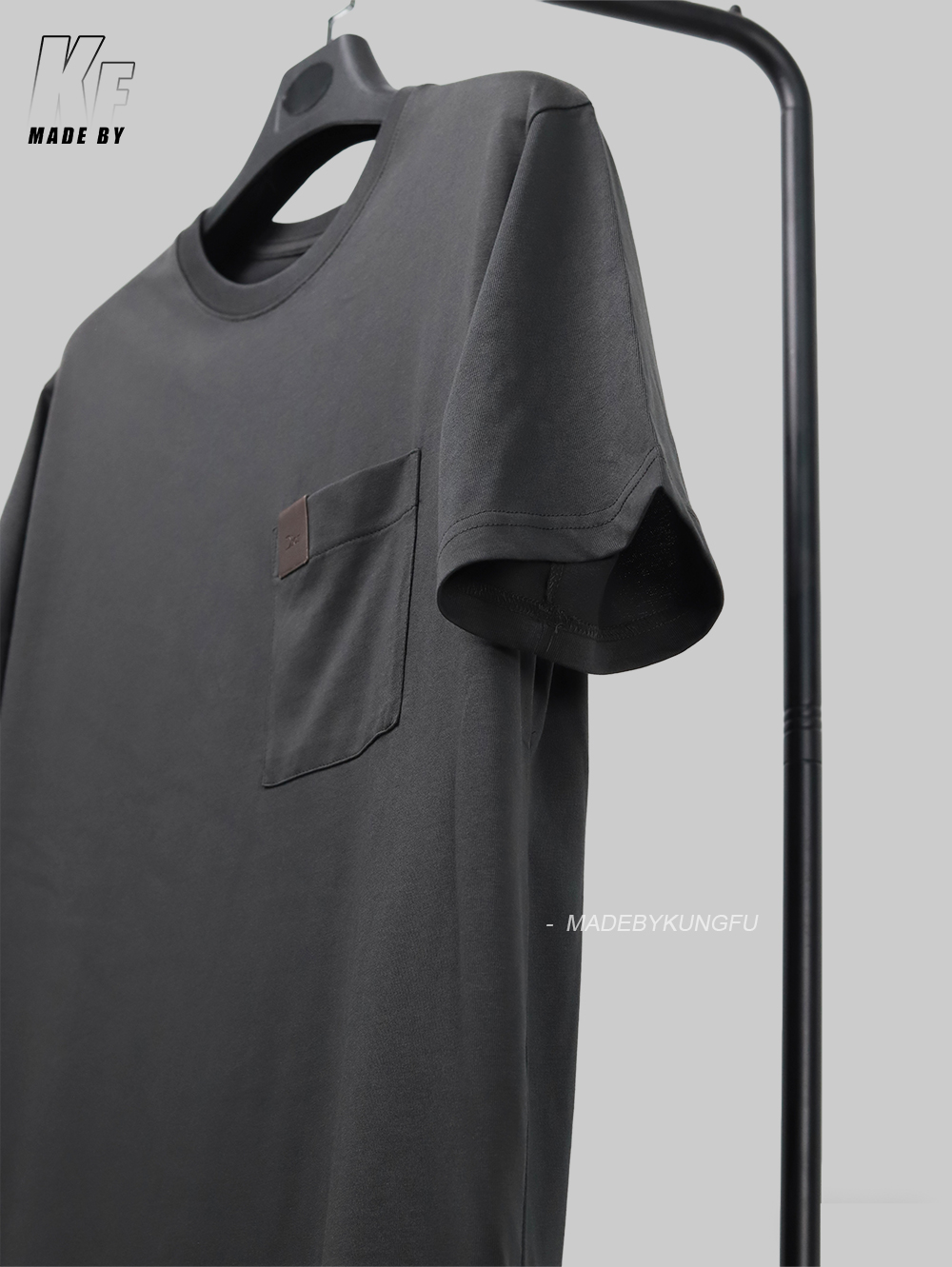 D1or Leather patch pocket washed tee