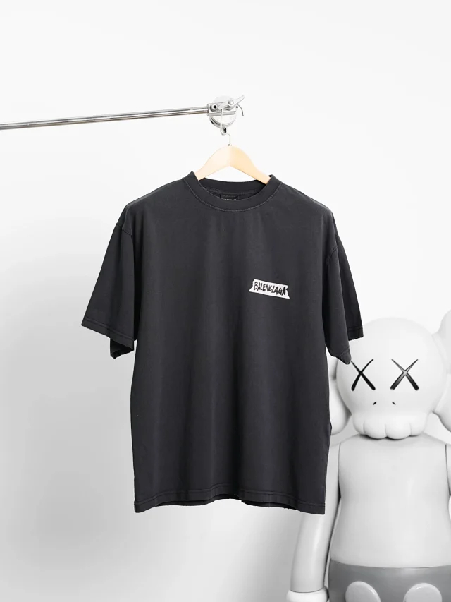 Item ID 9051 BLCG Pattern Paper Series Short Sleeve Retro distressed Round Neck T-shirt Regular Version
