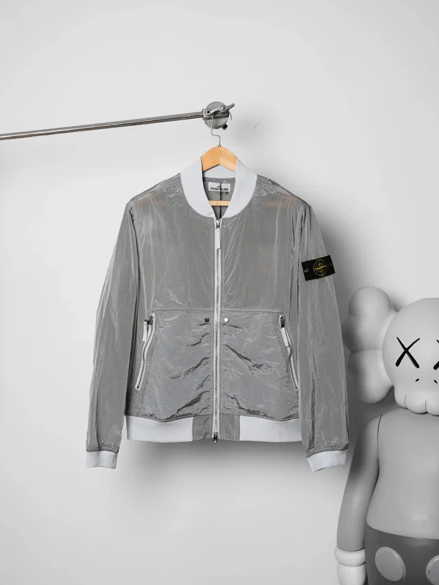 Item ID 9108 STONE1SLANDSS25 High-end Metal Nylon Pleated Fabric Metal Nylon Baseball Collar Pilot Zipper Fitted Simple Jacket Coat