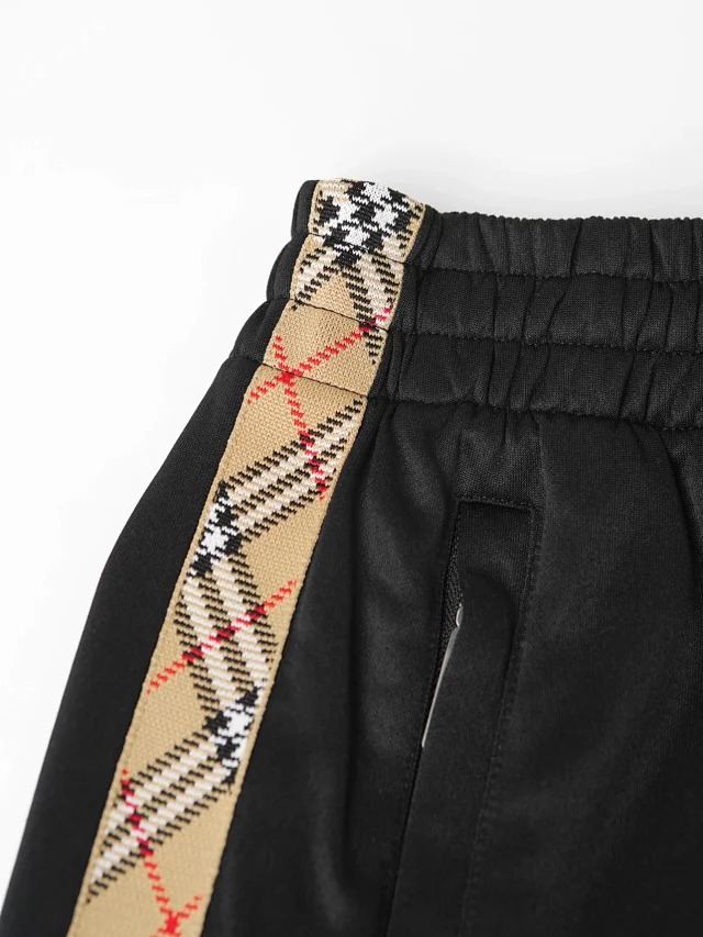 Item ID 9043 BBR SS26 cotton color blocked grid patterned side pockets, five quarter casual shorts