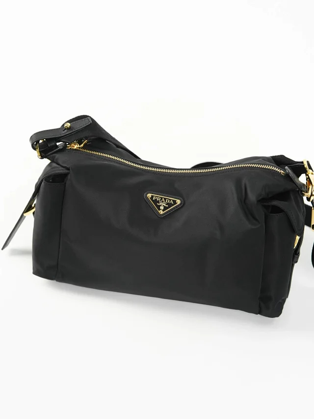 Item ID 9069 PRA Enamel Metal Triangle Logo Nylon Shoulder Cross Shoulder Handbag Black Large Women's Edition
