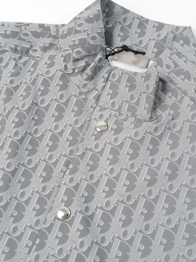 Item ID 9019 D1or Printed reflective oversized shirt