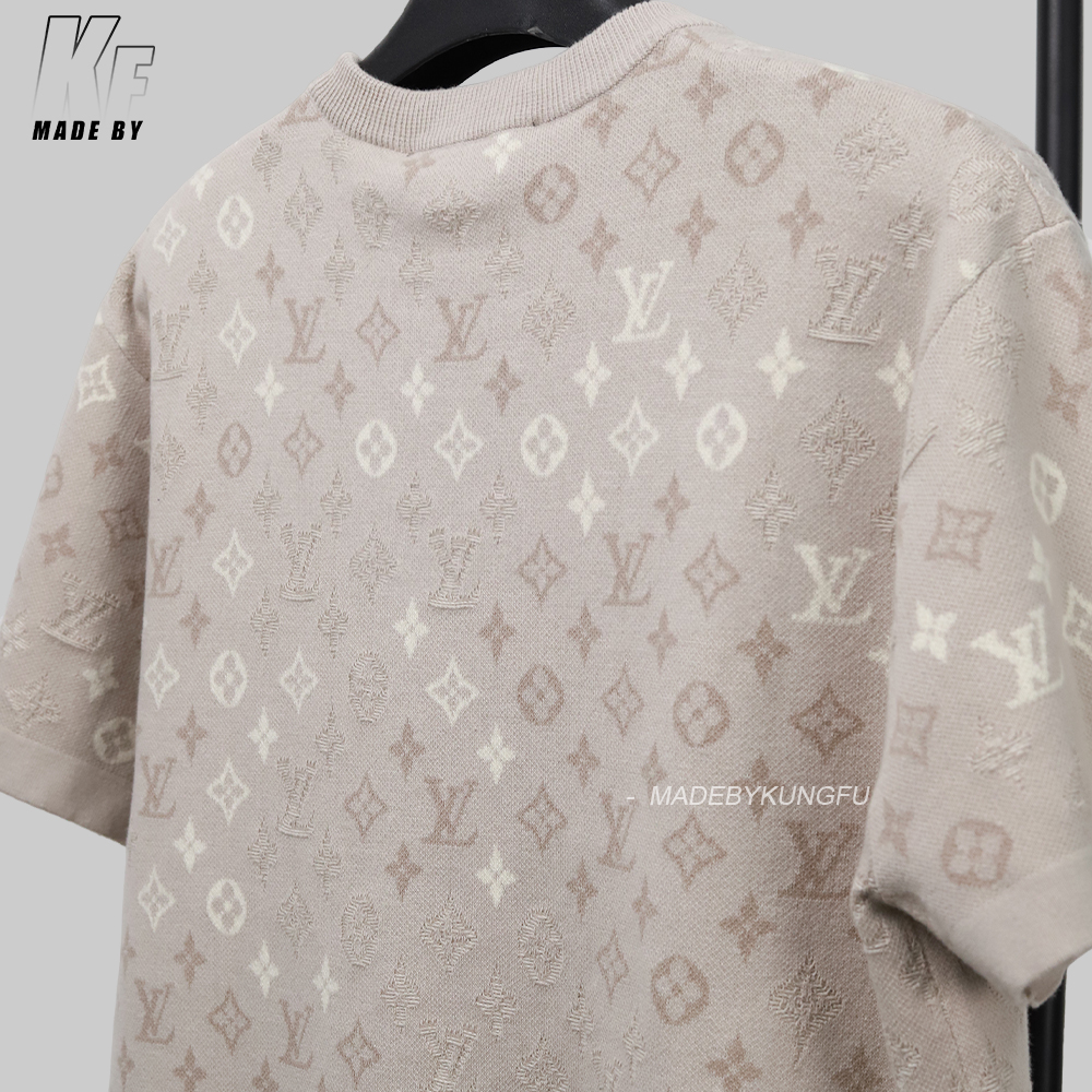 1V Monogram gradient knitting tee