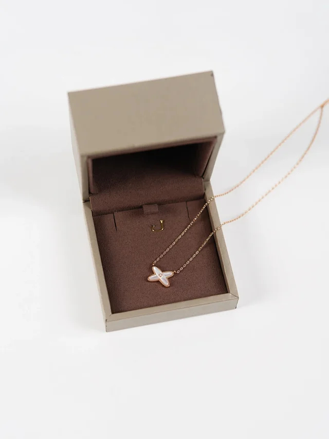 Item ID 9055 Chaumet Beauty - Natural Fritillaria in Paris ➕ Electroplated K Gold LienIs Lifetime Series Necklace for Women, Adjustable