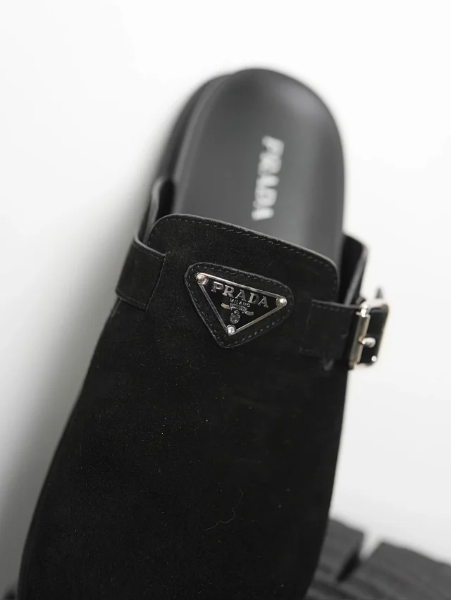 PRA Metal Triangle Brand Series Strap Muller Shoes Baotou Boken Shoes