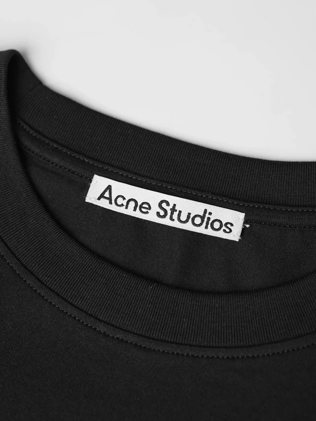 Item ID 9095 Acne SS26 60-thread-count double-ply combed cotton, mottled vintage screen print, classic round neck ribbed trim logo, long-sleeved T-shir