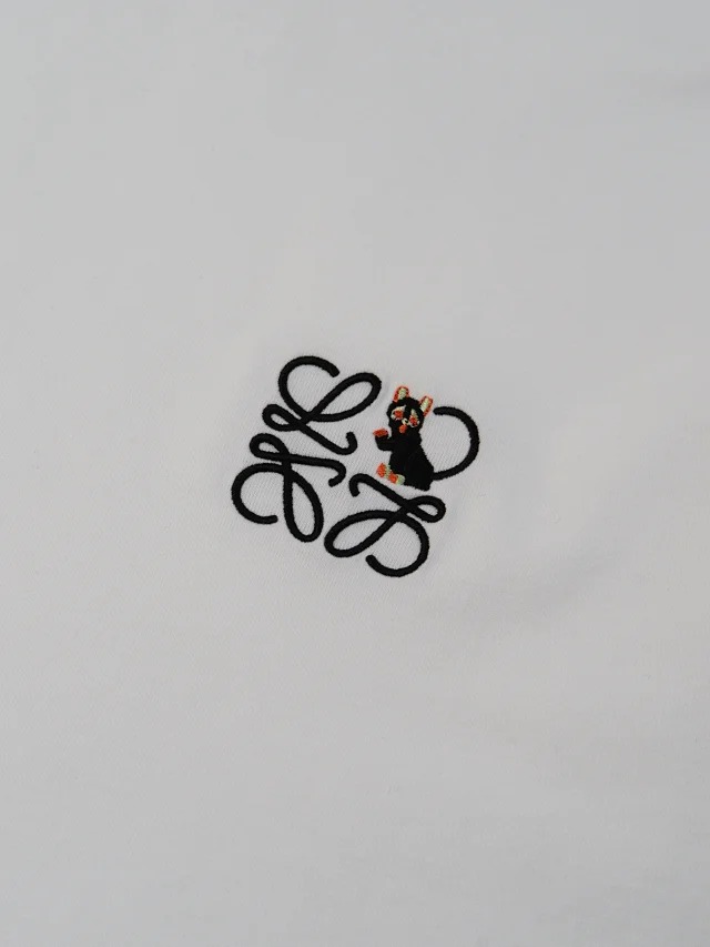 Item ID 9013 Loex Wain Joint 3D Embroidery Craftsmanship Round Neck Cat Embroidery