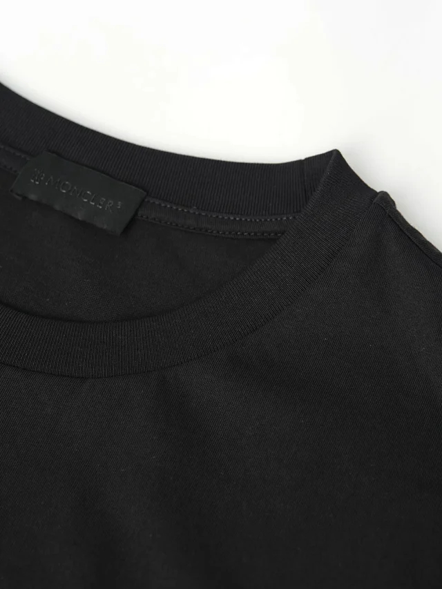 Item ID 9048 Mon Customized Logo Imported Hot Stamping Material Cotton Jensen Logo Knitted Round Neck Short Sleeve