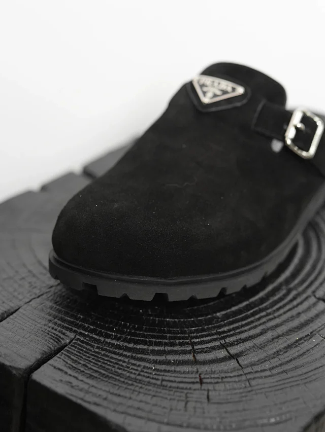 PRA Metal Triangle Brand Series Strap Muller Shoes Baotou Boken Shoes