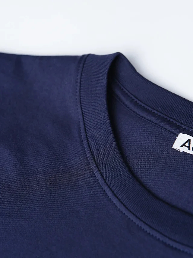 Item ID 9096 AcneS ultra-fine yarn 60-thread count double-ply combed cotton plain weave fabric  S26 embroidered logo long-sleeved T-shirt