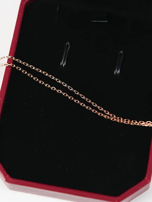 Item ID 9056 CARTNER 520 Series LOVE Classic Screw Half Lay Diamond Plated 18k Gold Gold Necklace Couple's Rose Gold