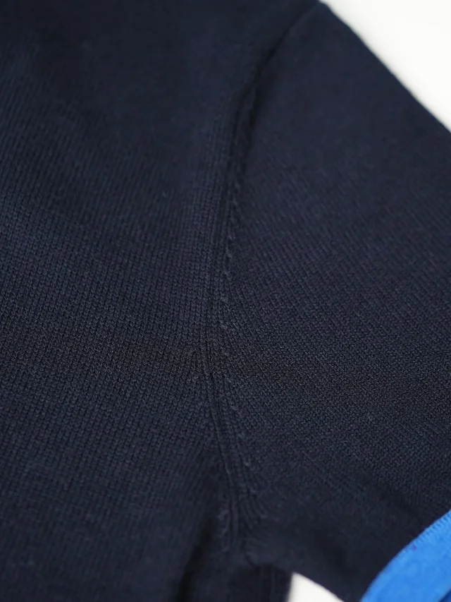 Item ID 9072 PRA round neck contrasting short sleeved cashmere sweater with slim fit and large card size Unisex