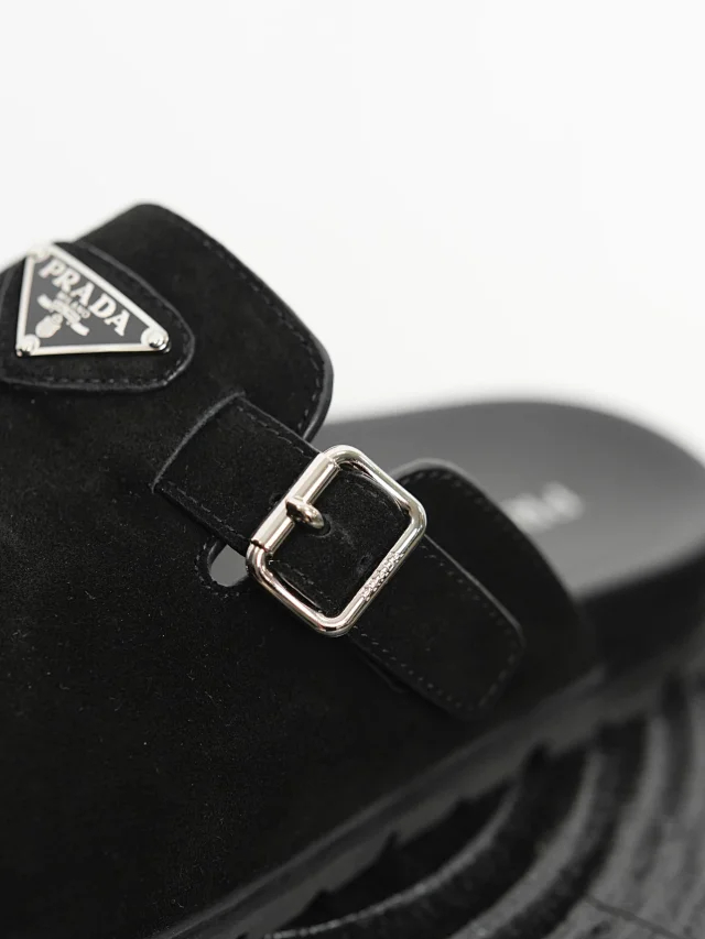 PRA Metal Triangle Brand Series Strap Muller Shoes Baotou Boken Shoes