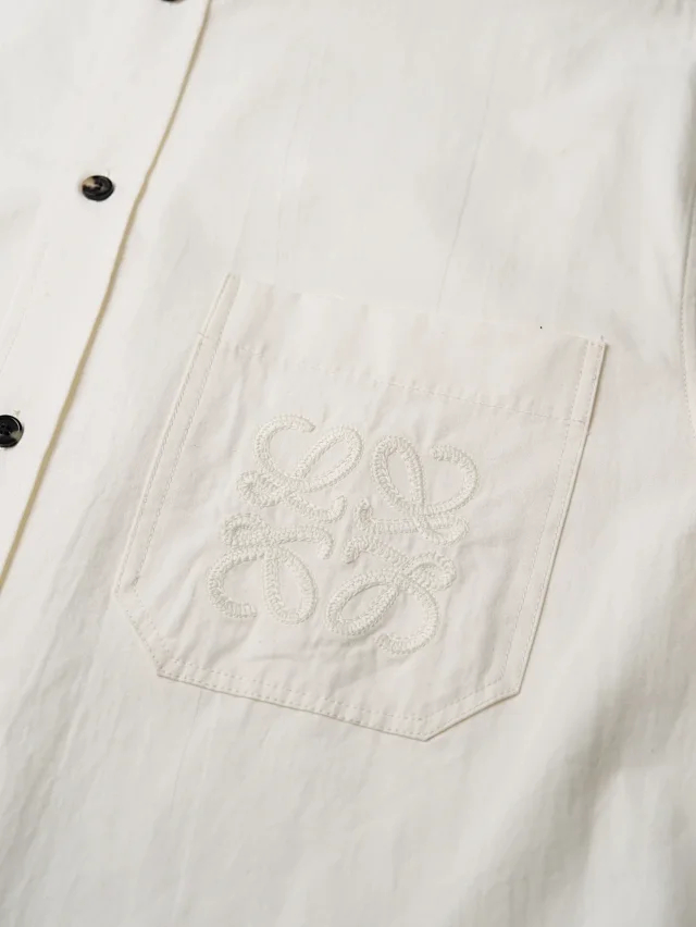 Item ID 9104 LOE SS26 80_Lysell + 20_Polyester Unique wood pulp fiber texture, lapel, button chest pocket, logo embroidery, long-sleeved shirt, loose version, men's style