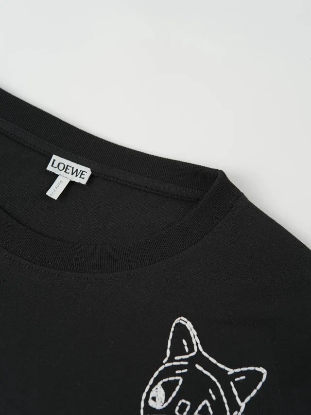 Loe Ceramic vase loose short sleeved