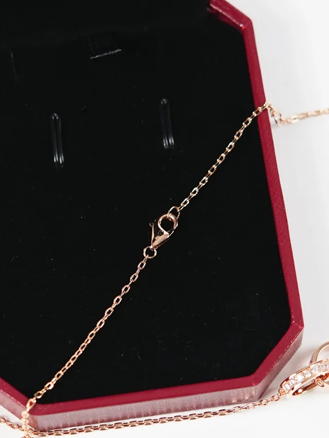 Item ID 9056 CARTNER 520 Series LOVE Classic Screw Half Lay Diamond Plated 18k Gold Gold Necklace Couple's Rose Gold