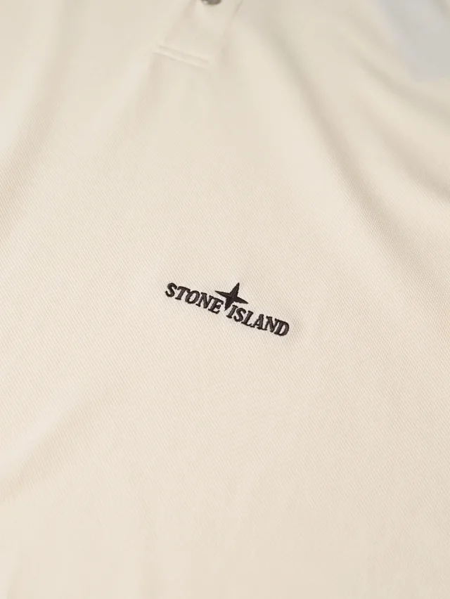 Item ID 9065 SI Customized Vermilion Cloth FLOOFIT Old Money Style LOGO Button Short Sleeve Polo Shirt