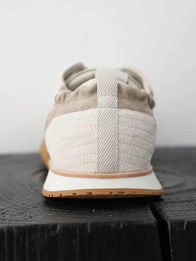 Item ID 9067 Hermes Sheepskin Vegetable Tanning Round Head Strap German Training Shoes Low Top Casual Shoes for Women