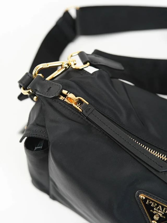 Item ID 9069 PRA Enamel Metal Triangle Logo Nylon Shoulder Cross Shoulder Handbag Black Large Women's Edition