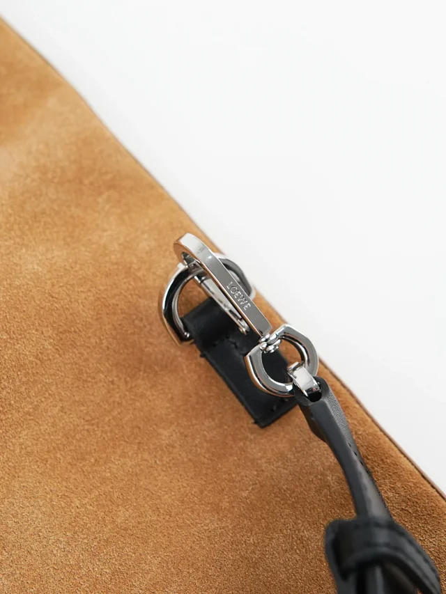 Item ID 9088 LOE Bob special structure hand-held hollowshoulder bag imported thick suede foldable design leather patch cowhide