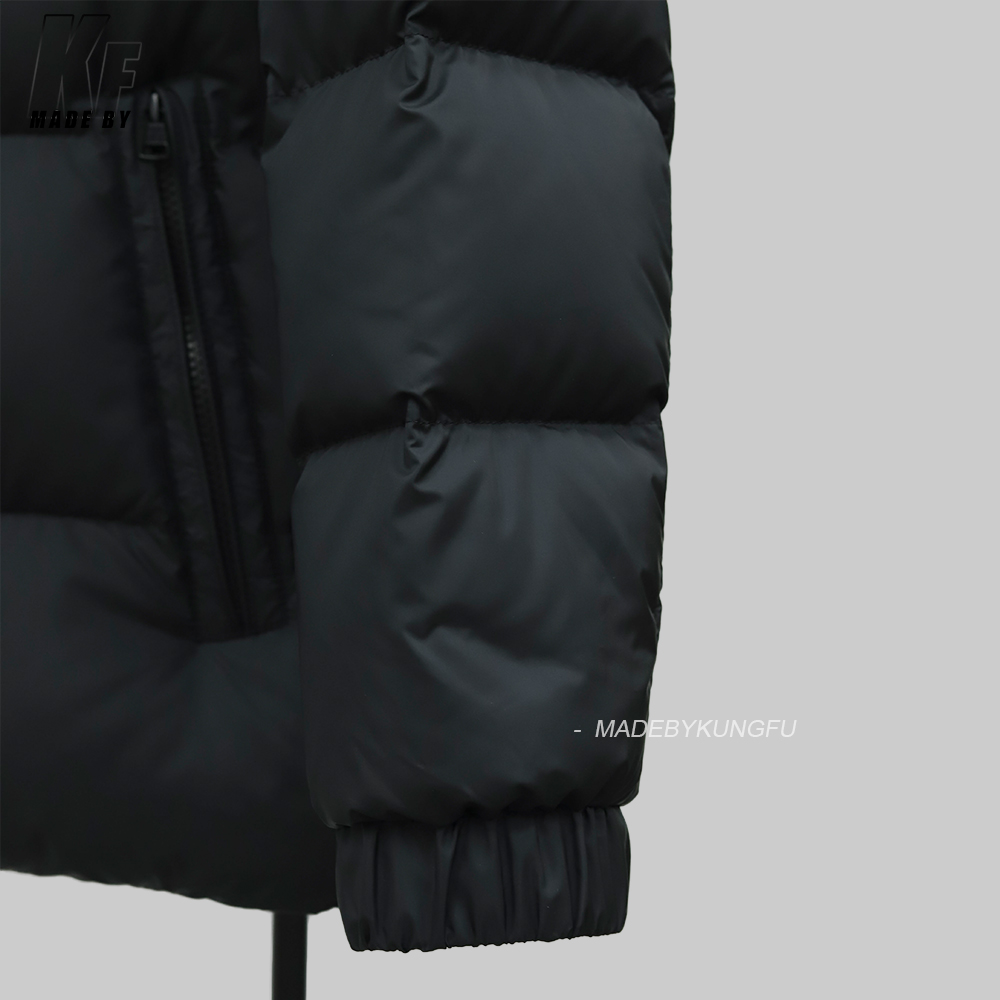 Moncler蒙口羽绒服 黑色