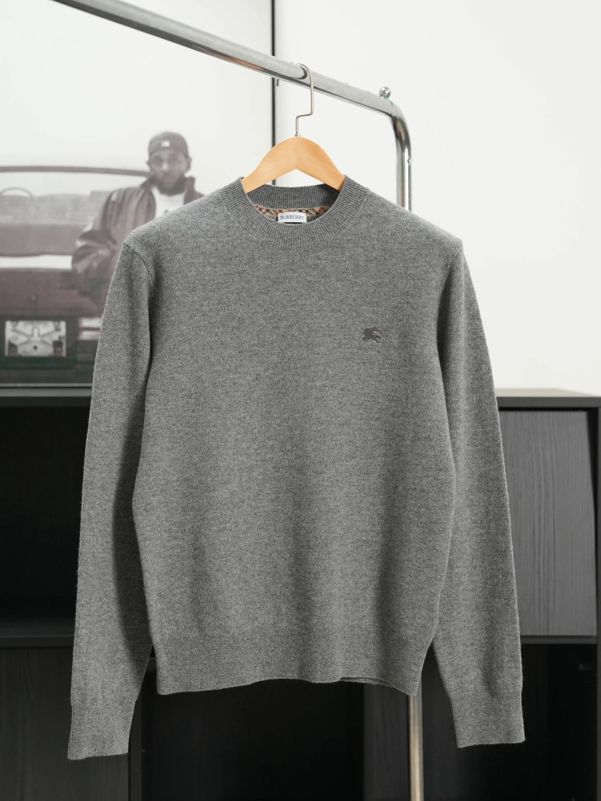 Item ID 8074 BBR Cashmere wool crew neck sweater “90% wool ➕10% Cashmere ”- Basulan