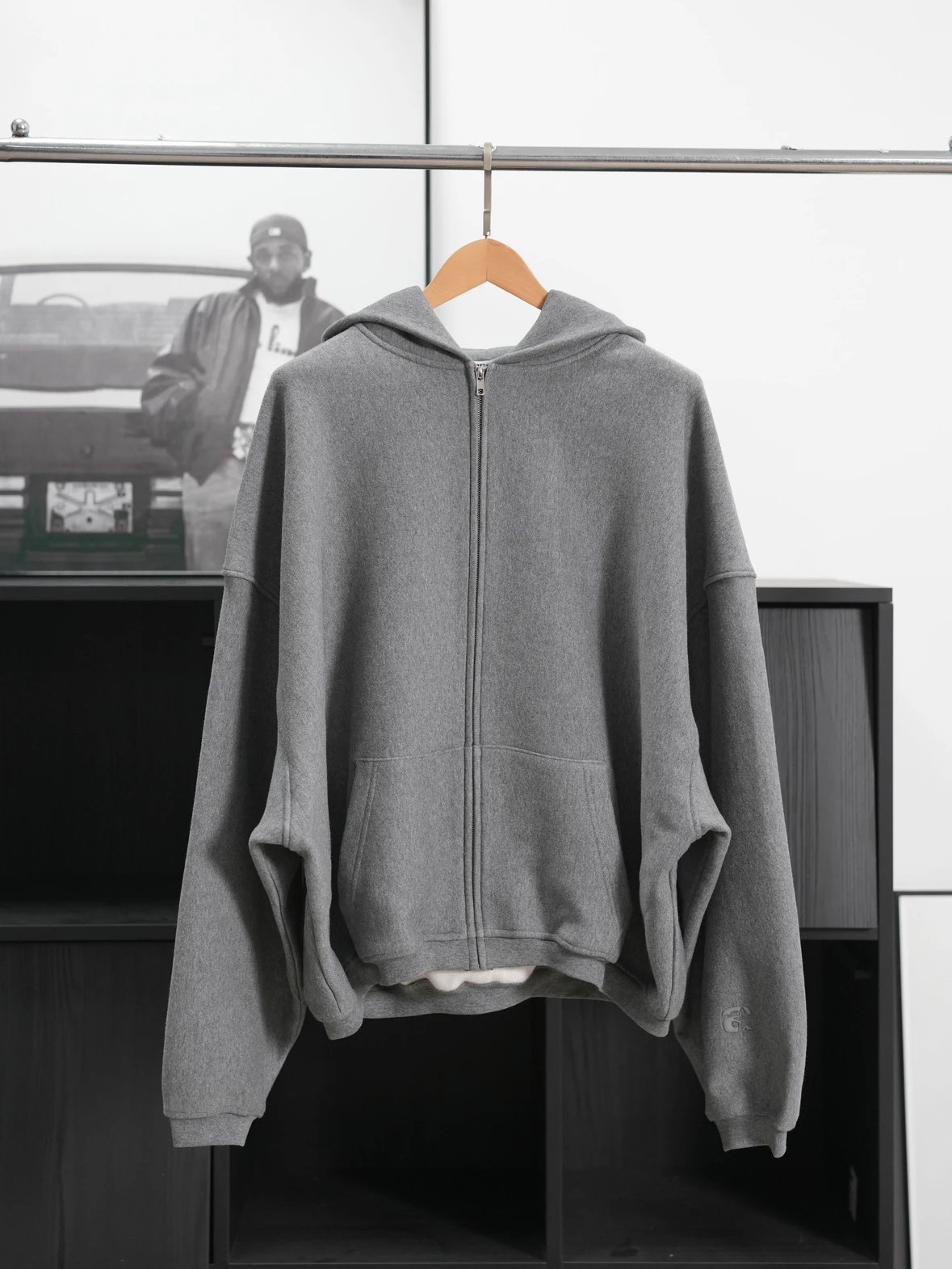 Item ID 8148 king alexander SS24“ Fleece lining ” Star foam logo printed hooded swe