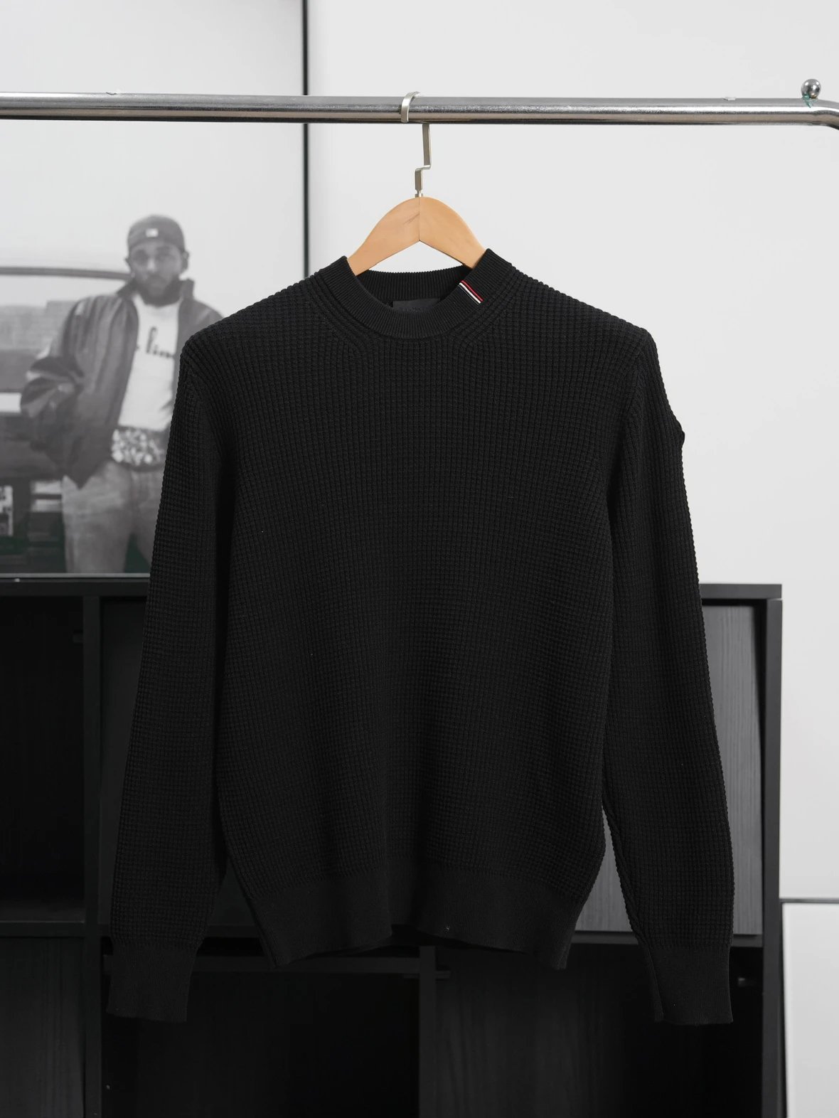 Item ID 8177 CottonSweater _3D Waffle_ Three Color Logo Round Neck Long Sleeve Knit