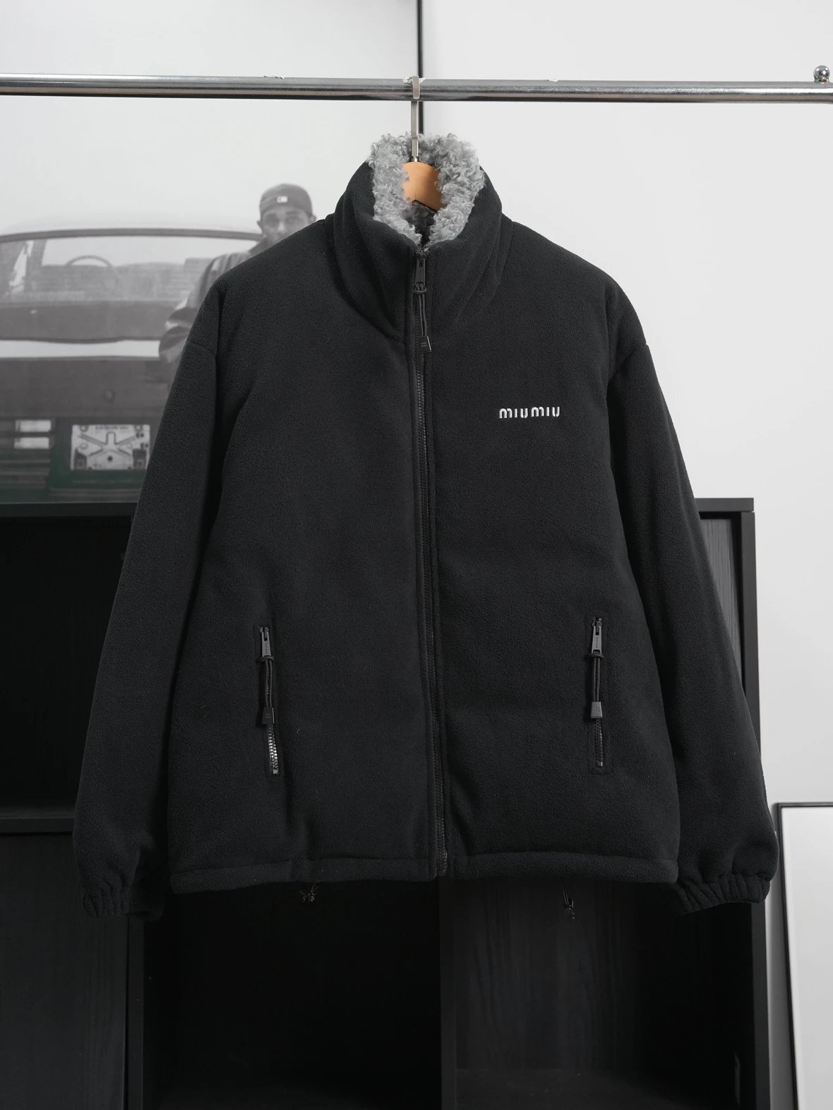 Item ID 8128 M1UM1U Miu Miu _mohair blend fur collar_ FW25 solid color stand up col