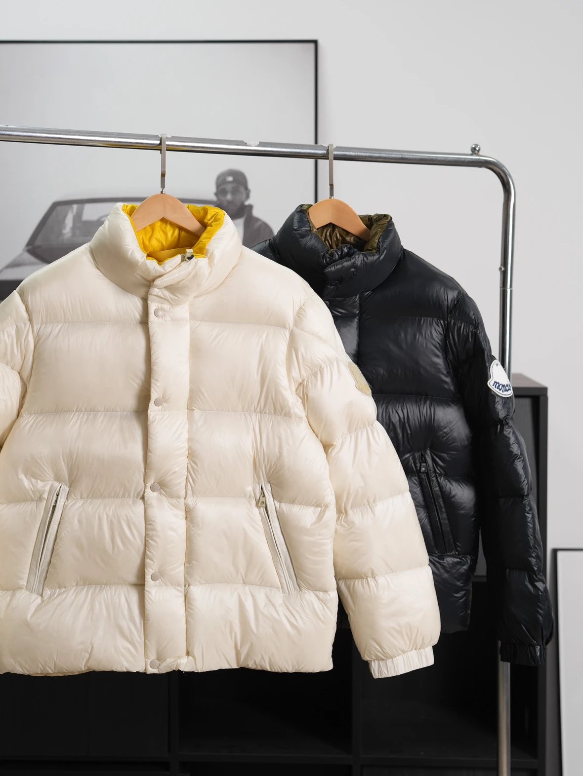 Item ID 8121 M0 include Tripiti - _Double layer high-density nylon fabric_ _Nationa