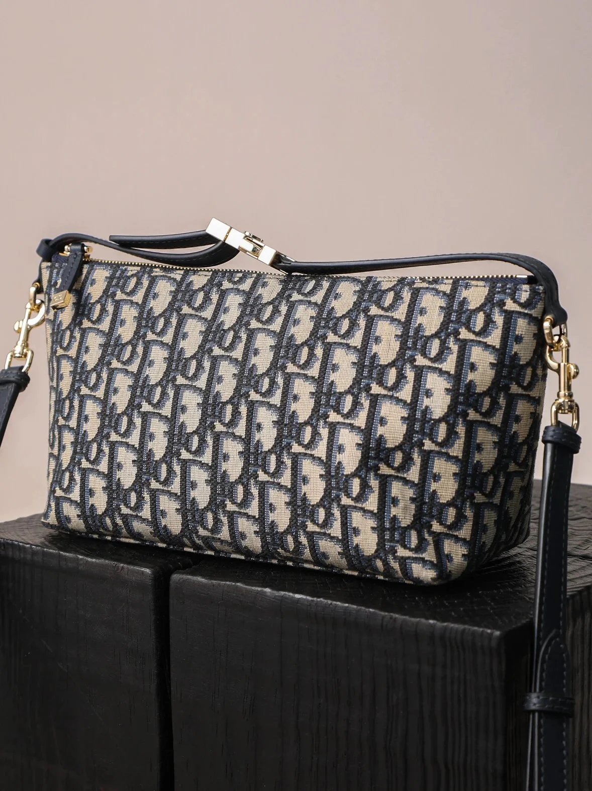 Item ID 8465 D10r-D Home -2024Ss-Oblique Vintage Collection - travel mod - lunch bo