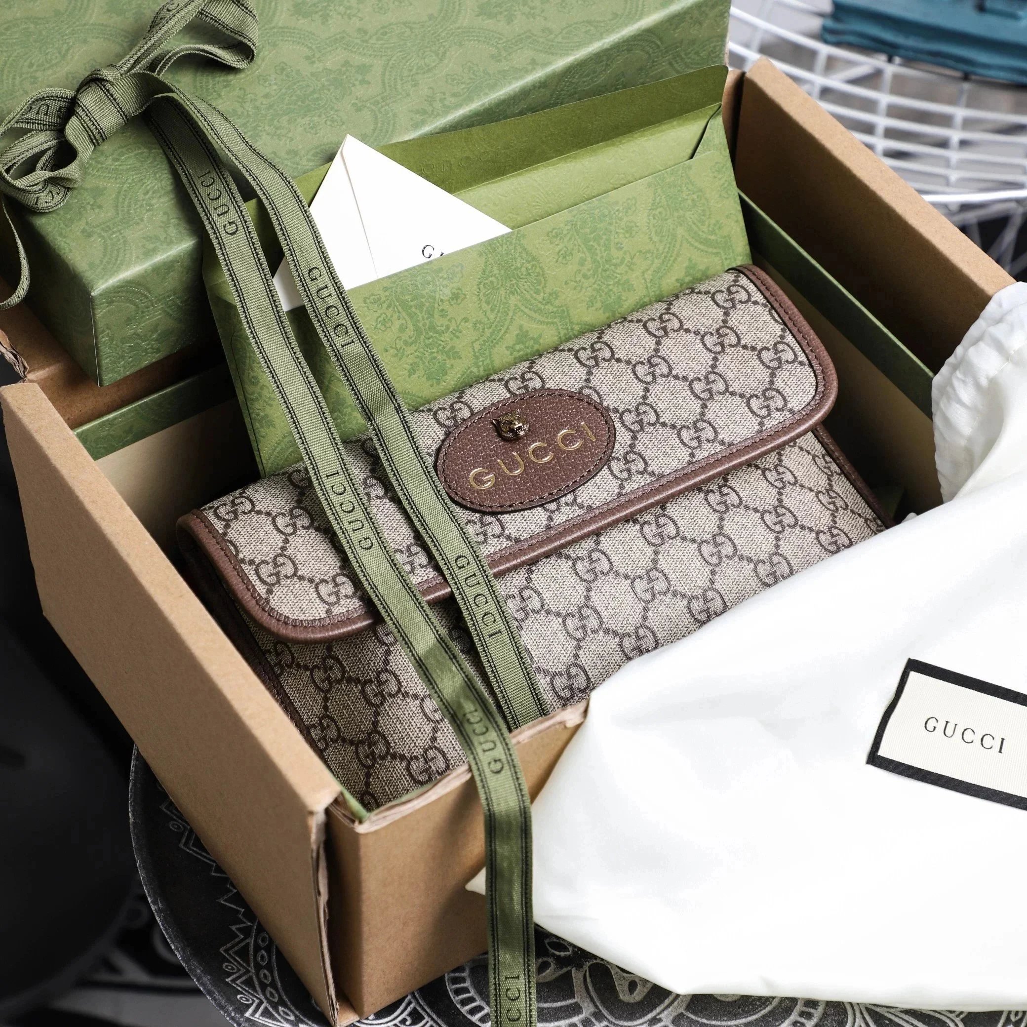 Item ID 8478 Guc GC Double G Old Flower Embossed Bag Leather Flip Cover Bag Jacquar