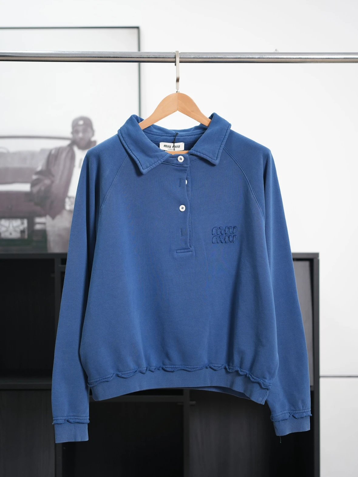 Item ID 8086 M1UM1U Miu Miu SS24“ Heavy industrial washing ” solid color letters Lo