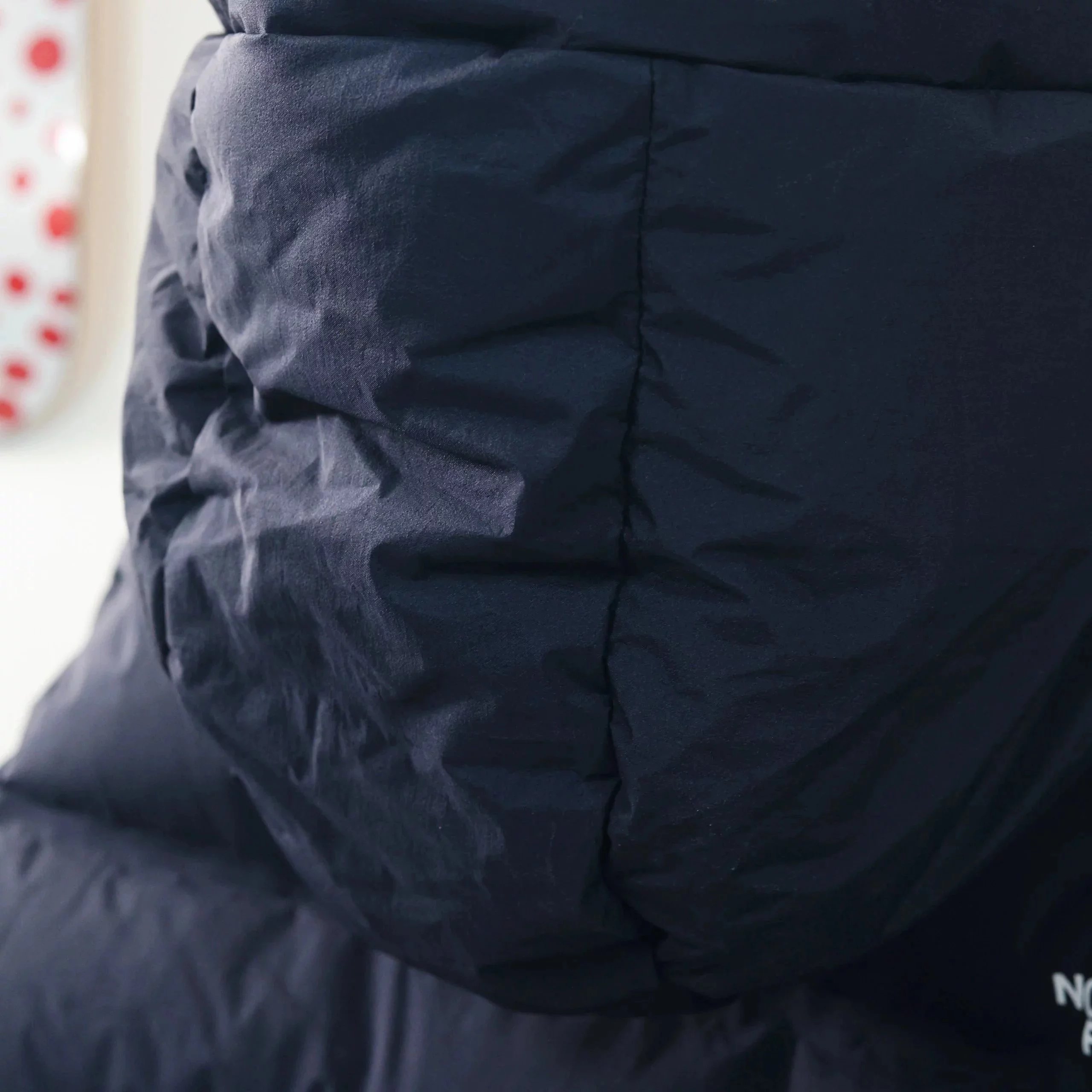 Item ID 8139 “Goretex waterproof fabric - correct 72% Down content ”-TheNorthFace n