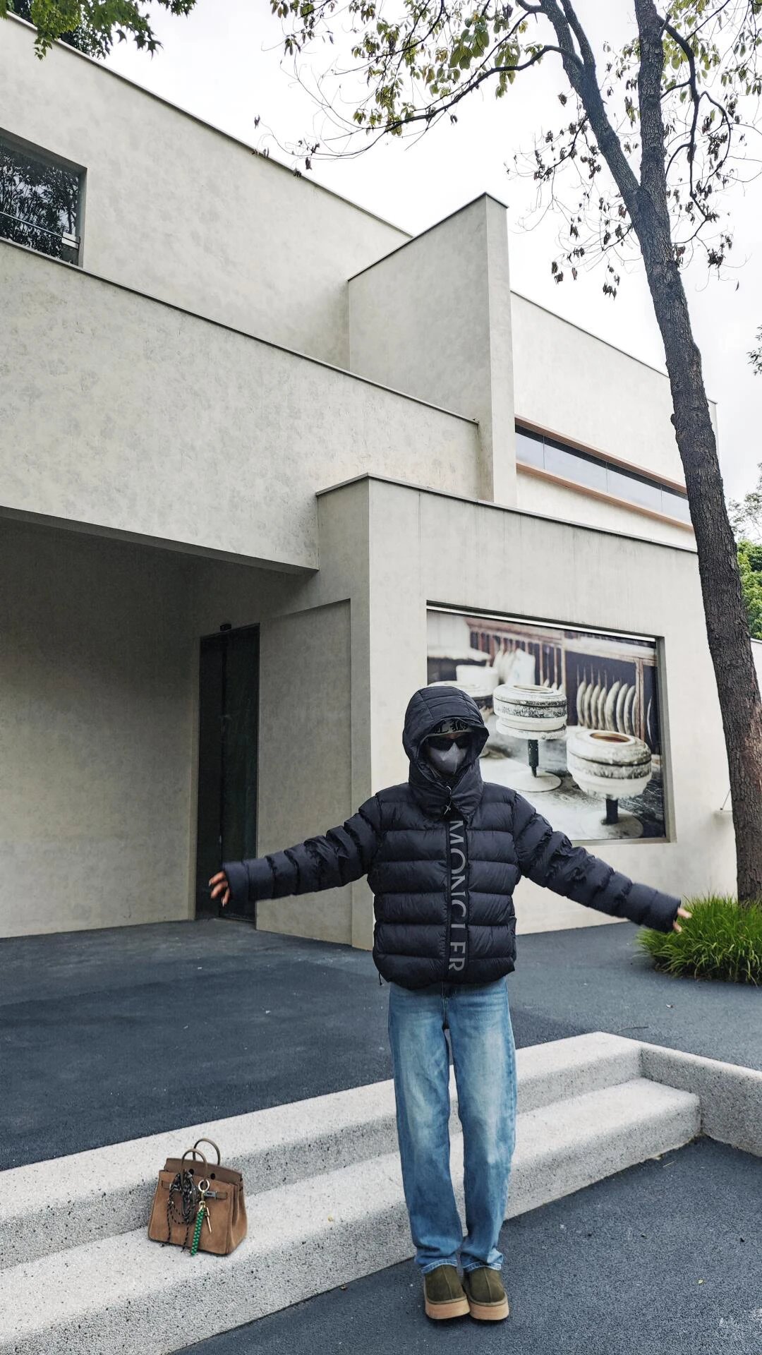 Item ID 8124 M0NCLER- Mengkou -2023ss- Lightweight black warrior down jacket - Remo