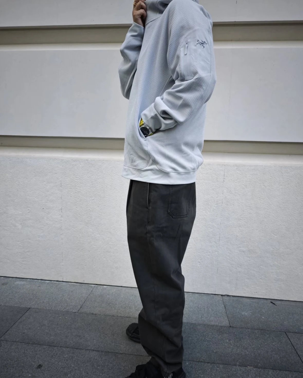 Item ID 8051 Olera- Two colors - waffle embroidery logo Windproof, breathable, warm