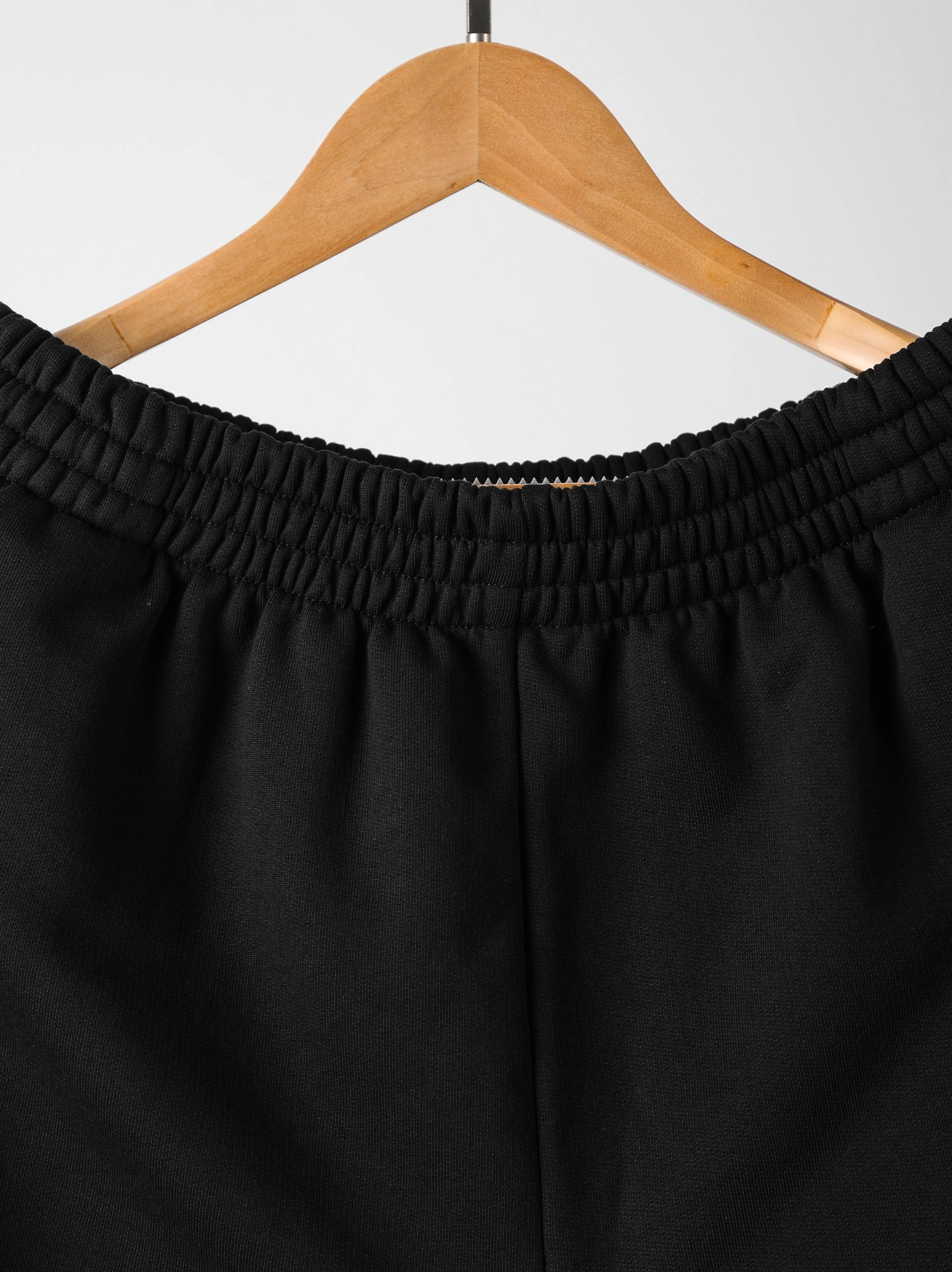 Item ID 8228 Balenci@ga- Paris 2024 ss-3M Reflective Logo Shorts - LB Reflective Lo