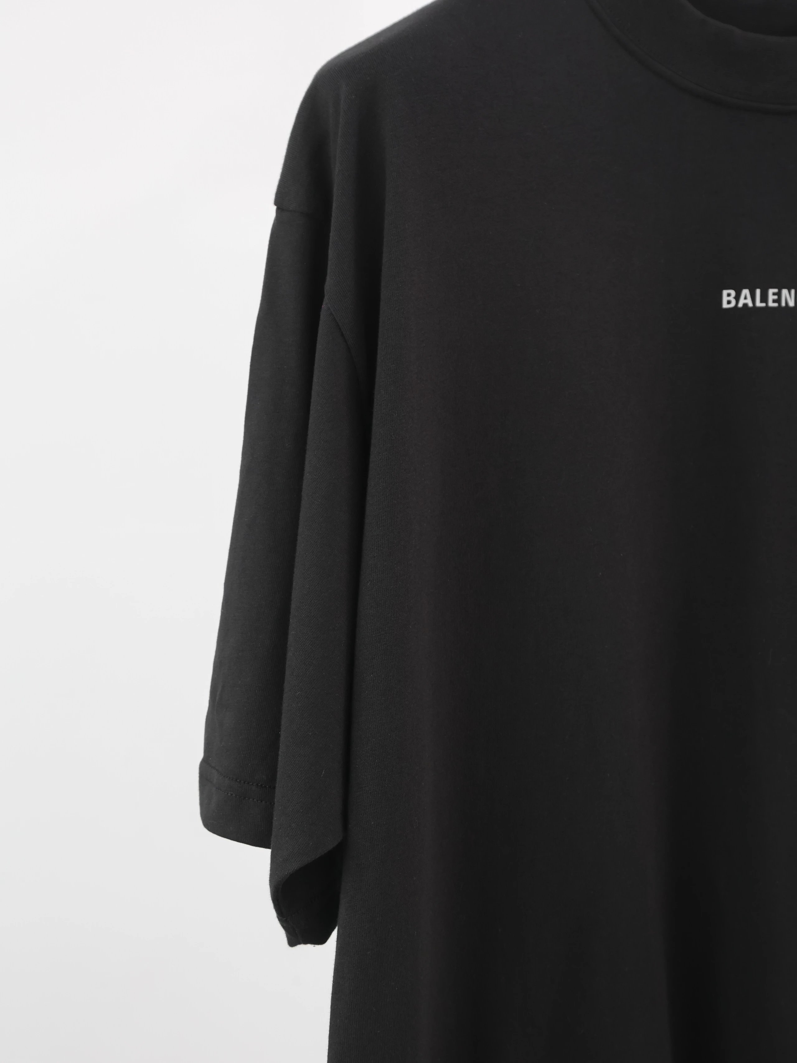 Item ID 8287 Balenci@ga- Paris 2024ss- New - Double-sided reflective letter short s