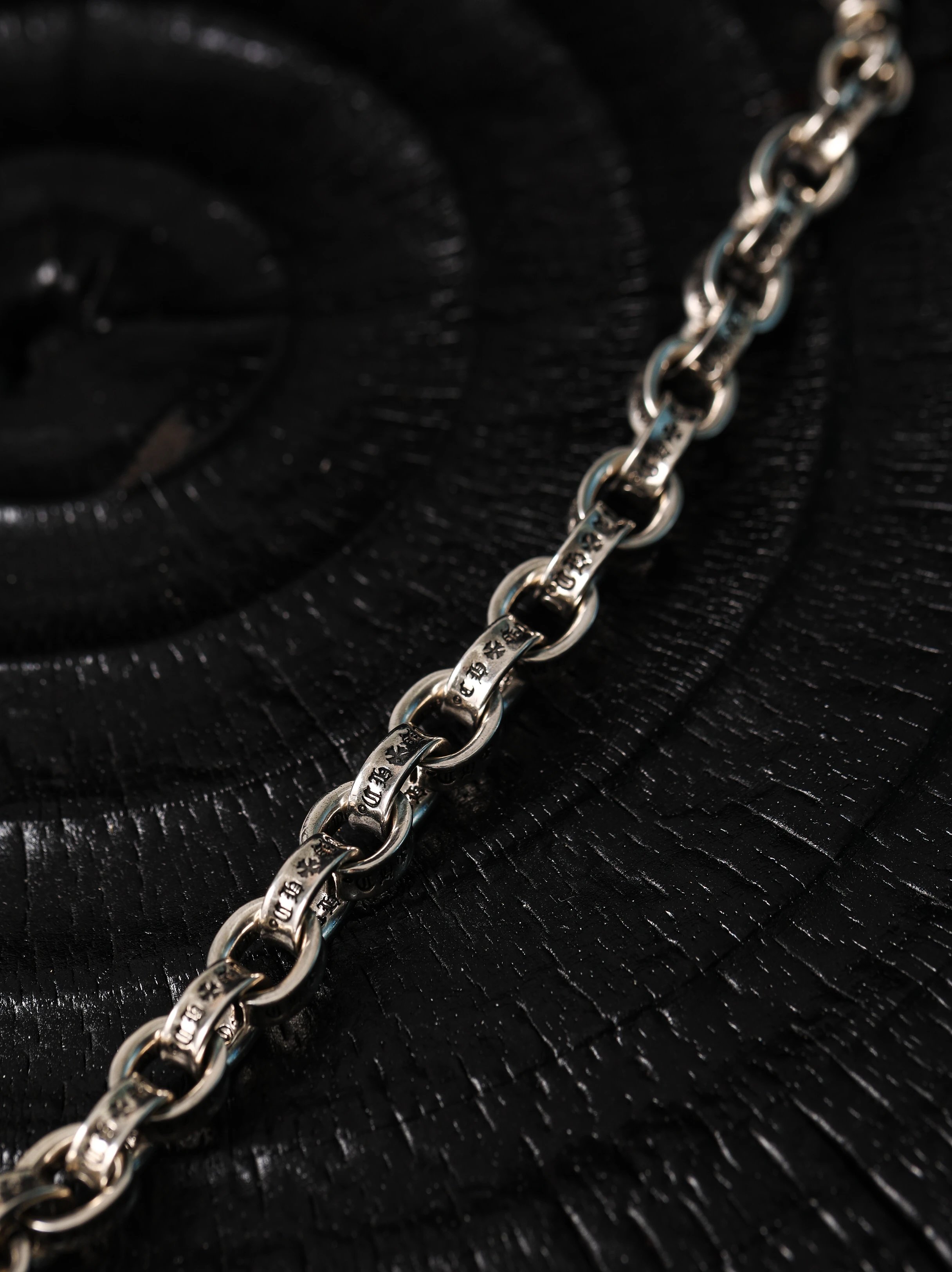 Item ID 8376 Chrome-Hearts- Crow heart -paperchain- Classic Thin Cuban Bracelet - p