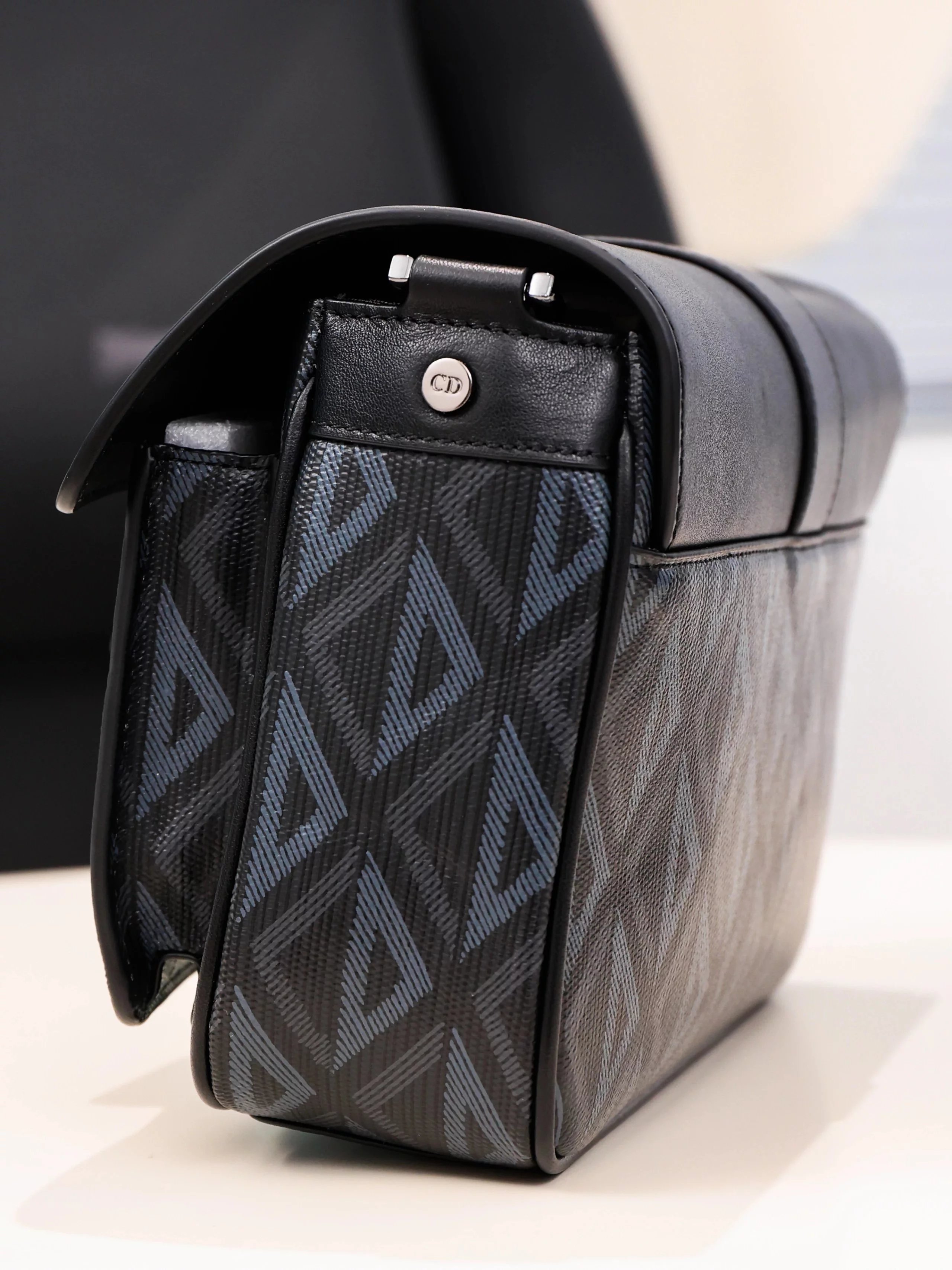 Item ID 8472 DIOR-Dio-2023 New Edition - Diamond CD Navy Blue - Diamond Pattern - C