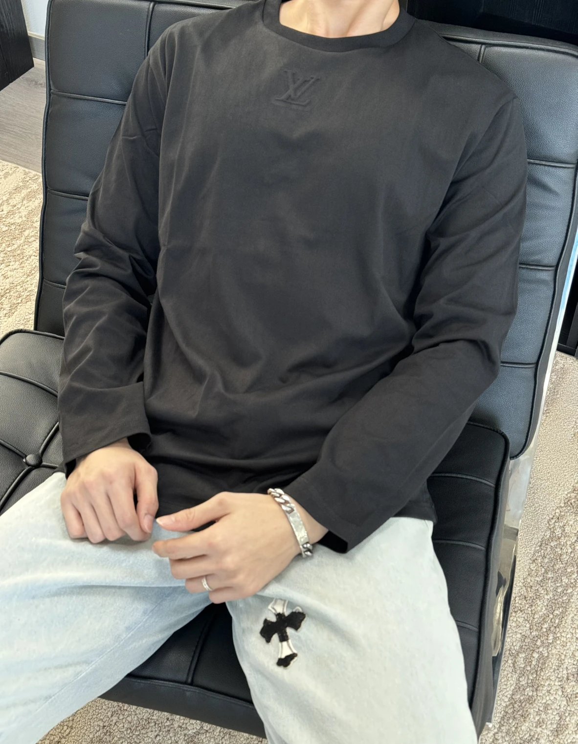 Item ID 8180 Embossed crew neck “32 Count combed long staple cotton smooth ”logo lo