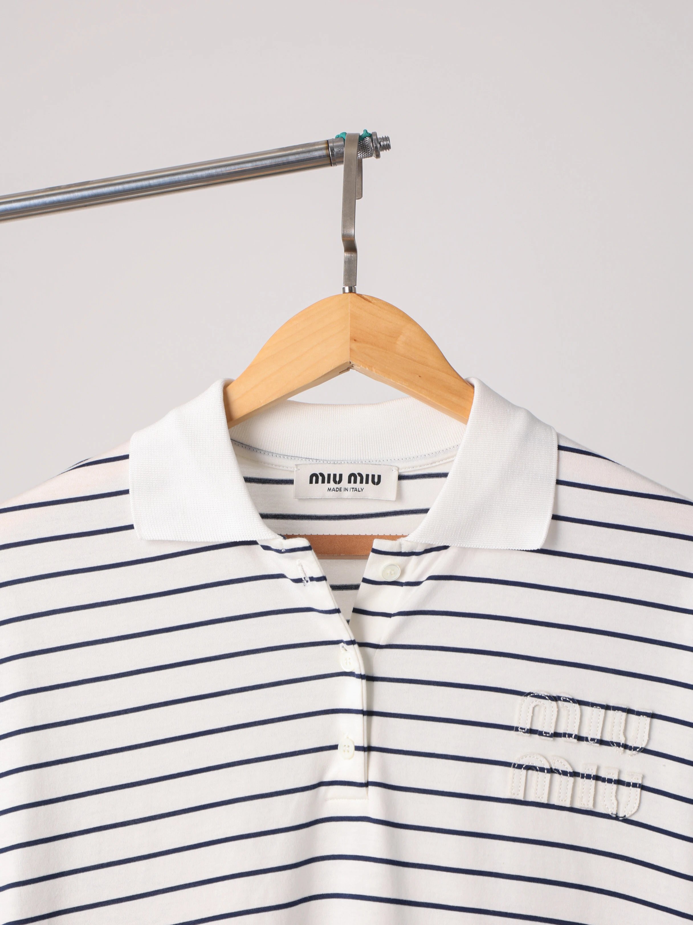 Item ID 8186 M1uM1u- Miu Miu -2024ss- black and white stripes polo shirt - Chest le