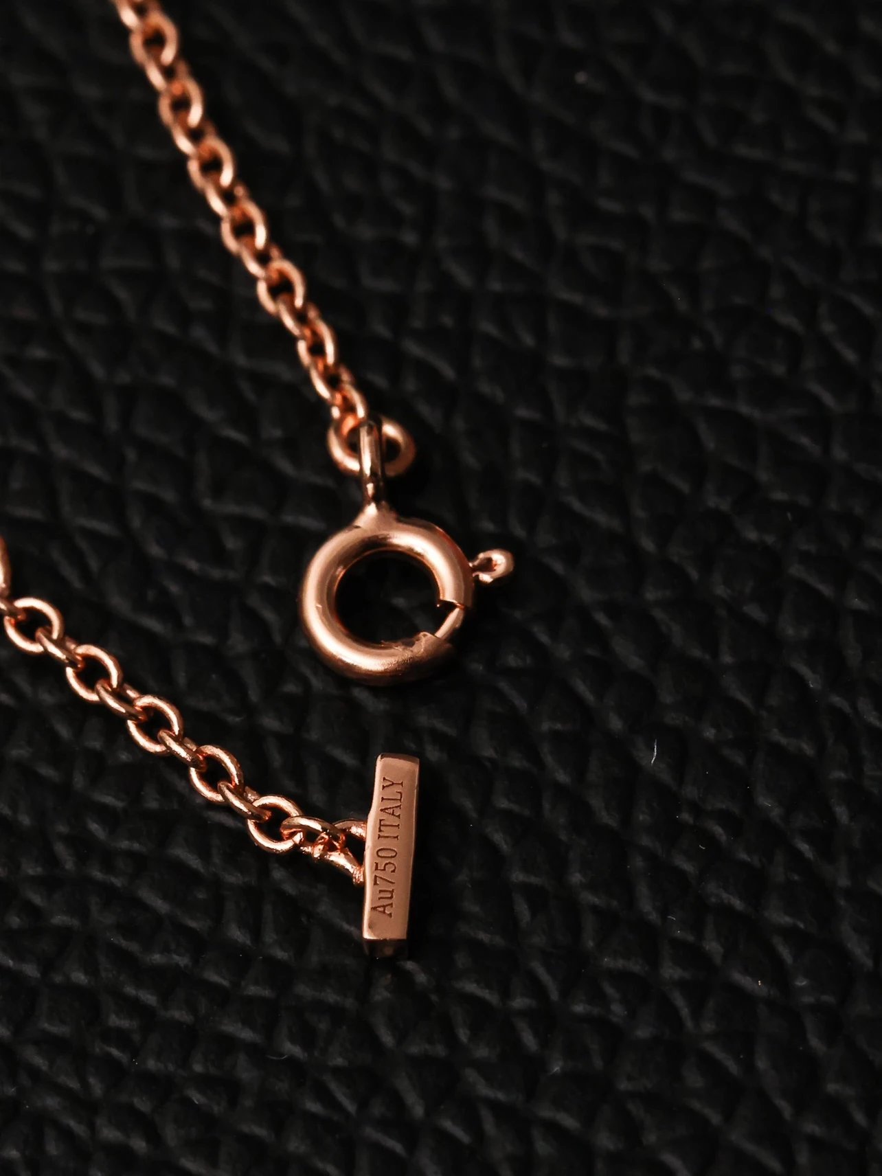 Item ID 8384 Tiff@ny- Tiffany - Classic -Smile smiley face bracelet （ plating 18K g