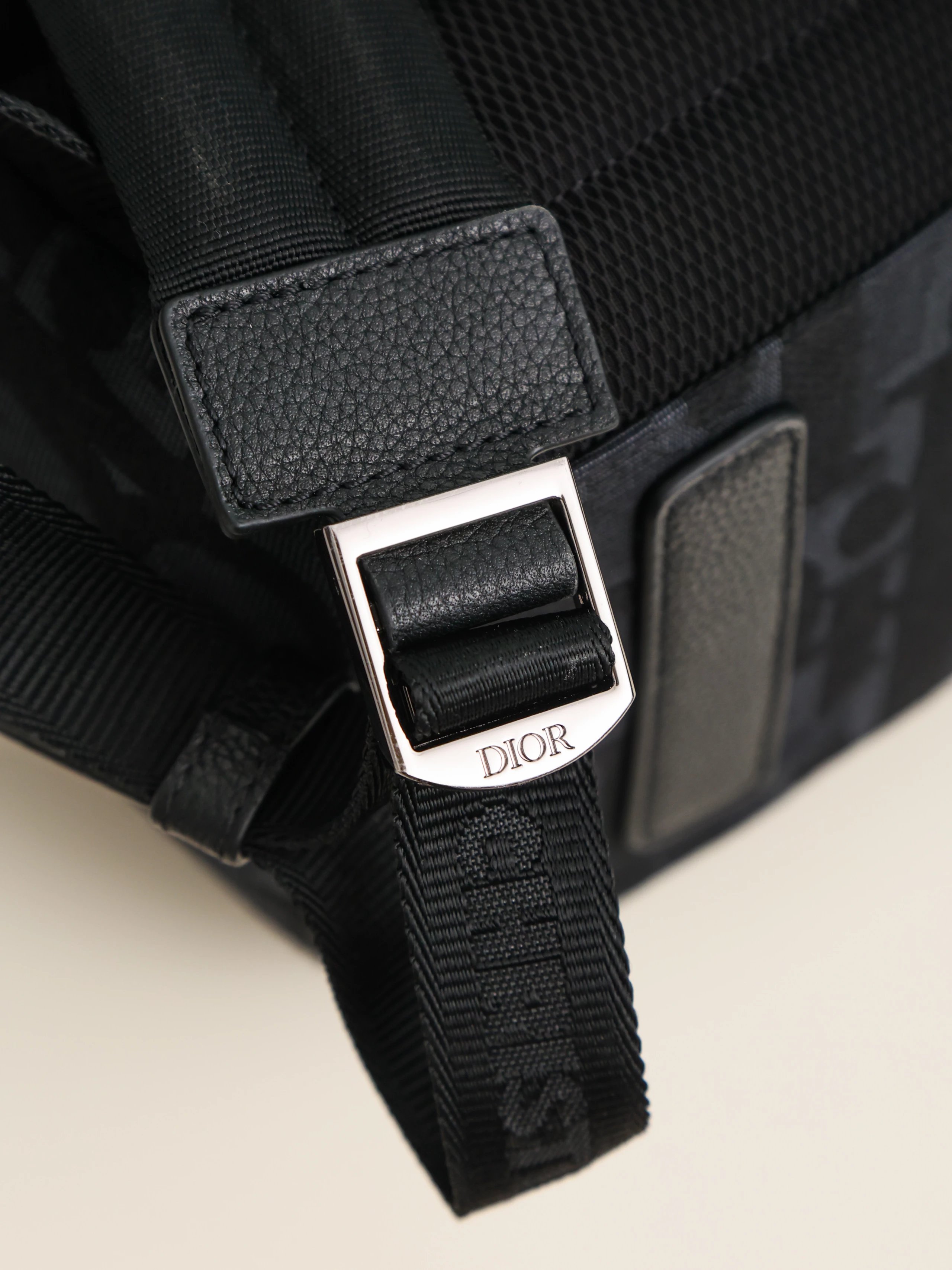 Item ID 8468 DI0R-Dio-2023ssRider - Large logo - Full printed with presbyopia lette