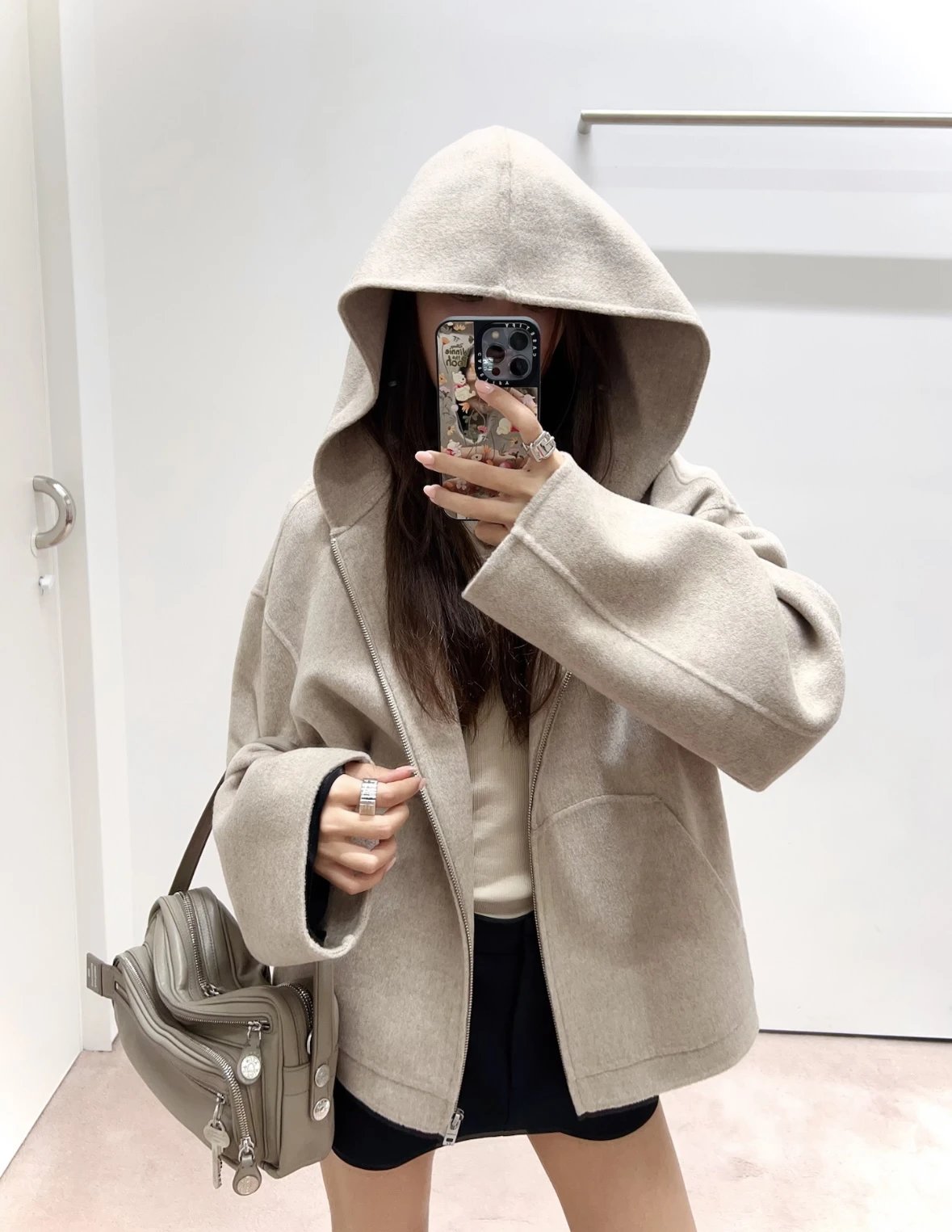 Item ID 8009 Acne-“92_6% wool ➕7_4% Cashmere ”SS25FW25 Solid color loose off should