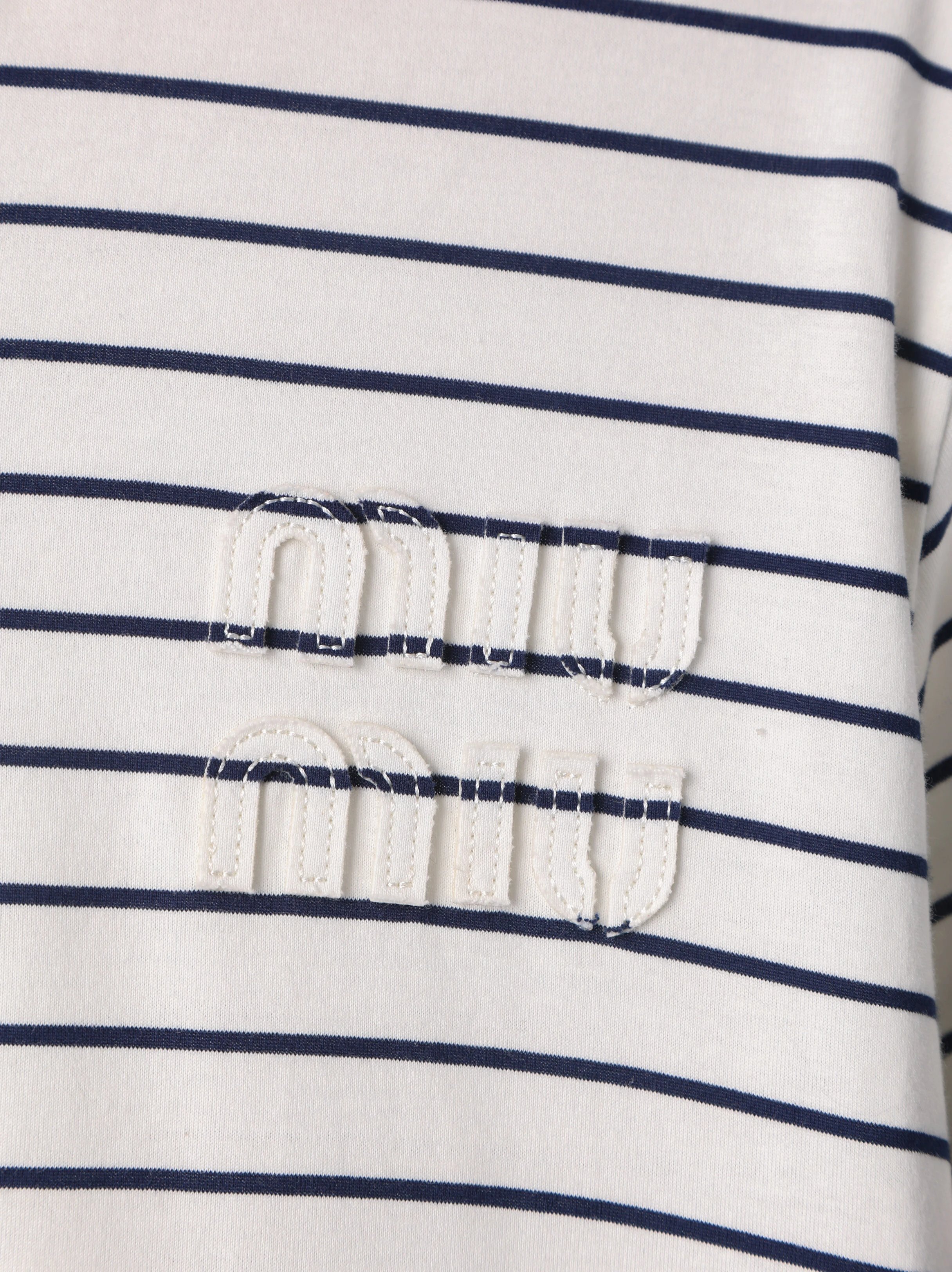 Item ID 8186 M1uM1u- Miu Miu -2024ss- black and white stripes polo shirt - Chest le