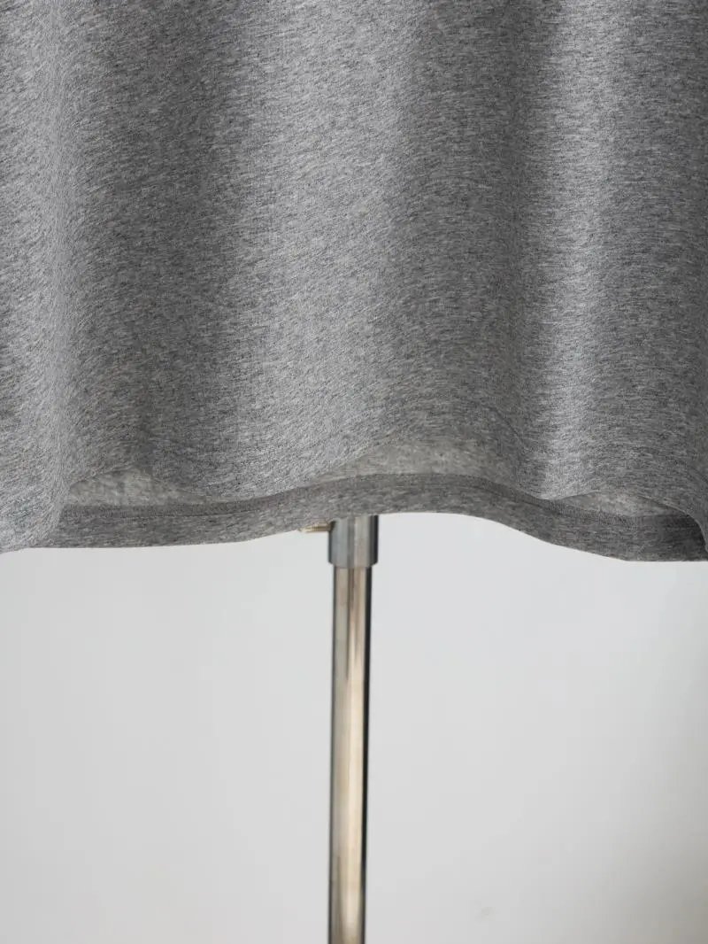 Item ID 8327 Miumiu- Miu Miu -2023ss- patch Logo short sleeves - flower gray - Ultr